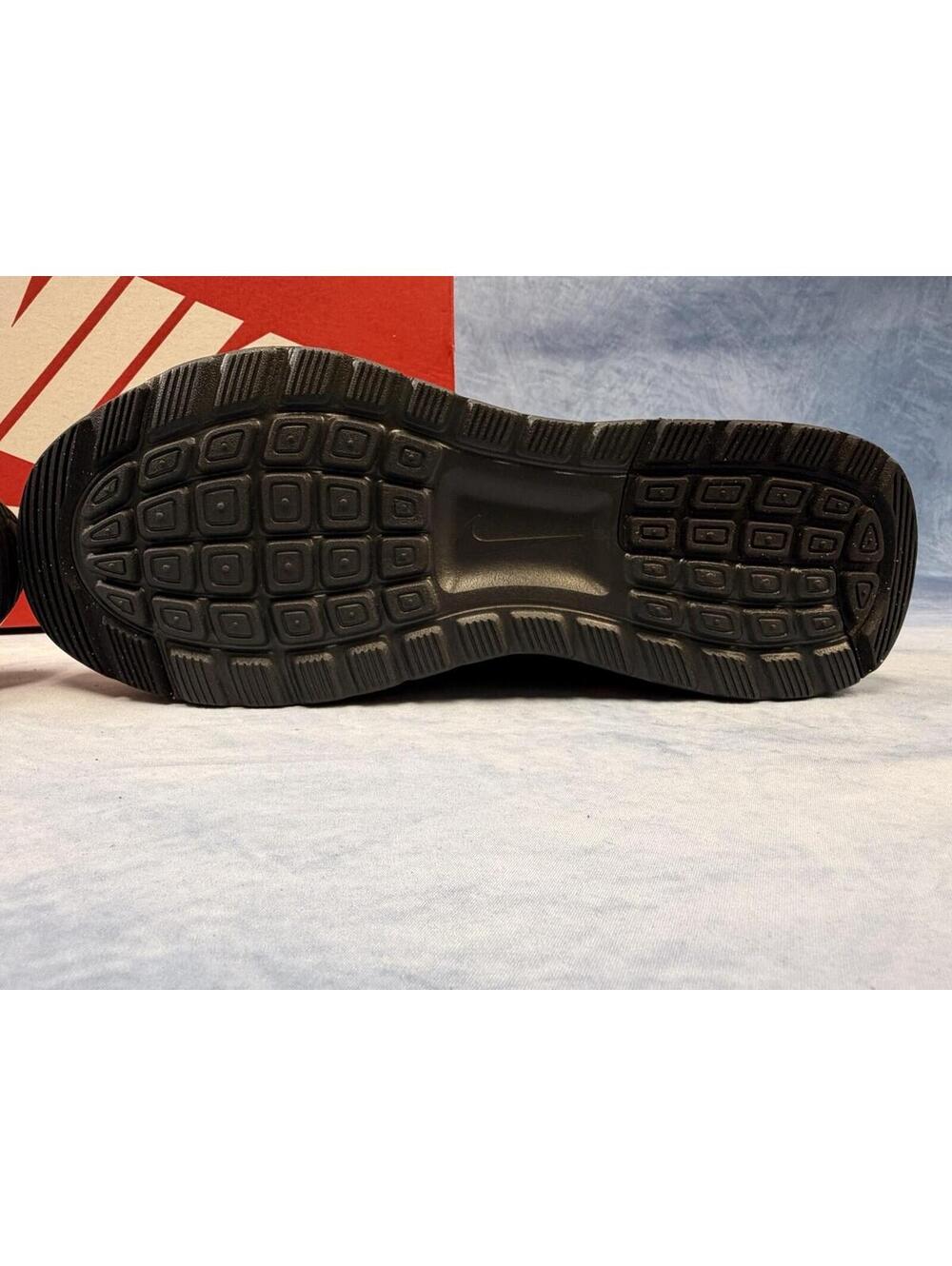 Nike Air Max Nuaxis Sneakers Shoes Black/Red/ FD4329-010 Size 10.5 Men 12 Women - Picture 14 of 16